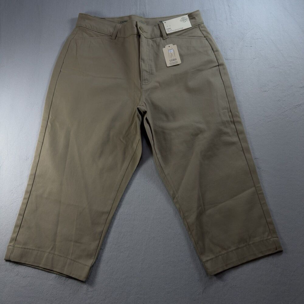 St Johns Bay Women's Pans Capri Mid Rise Size 12 Color Khaki Stretch New